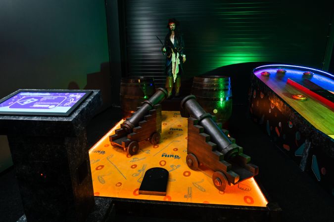 mindgolf pirate ship fun world 03